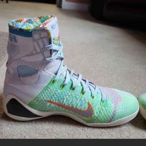 KOBE 9, in good condition!